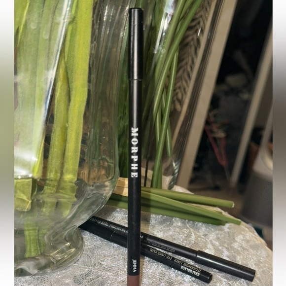 Morphe Color Pencil in the shade Jemma (Rose Bronze). - Picture 1 of 6